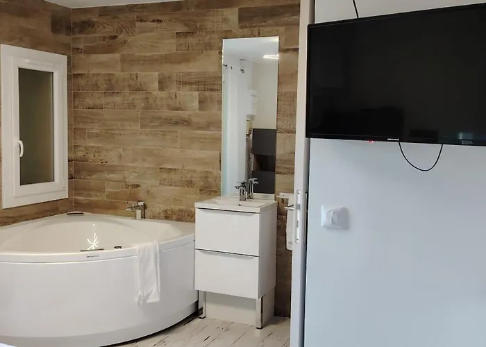 Cosy Balneo Avec Jardin Le Barcarès